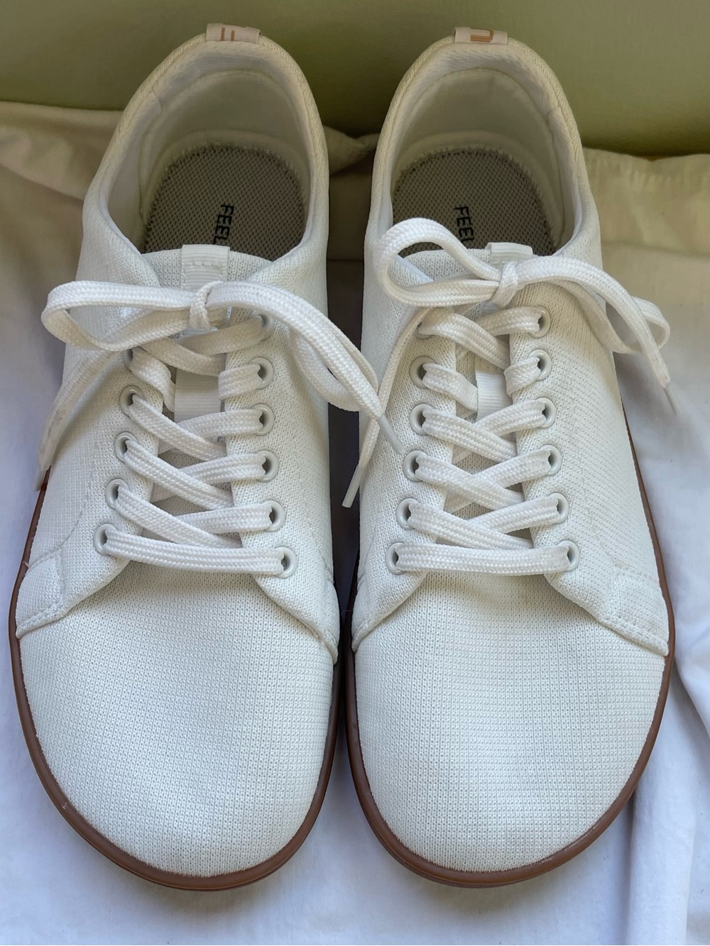 Feelgrounds Droptop Mesh All White Barefoot Shoes Mens US 11 EU 44 Gum Sole
